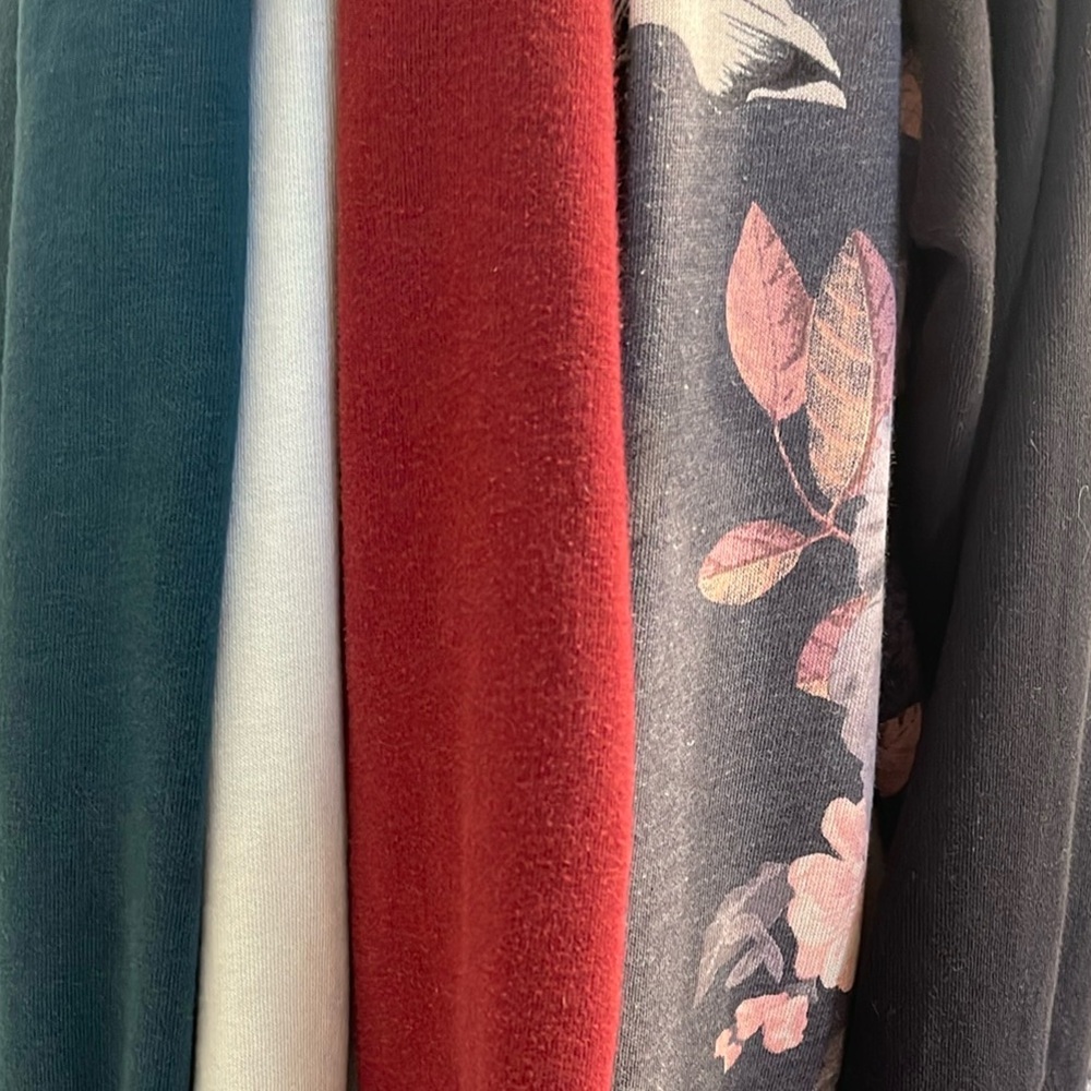 FIVE Old Navy Active Pullover Sweaters Keyhole
Back Burgundy Green Floral Black